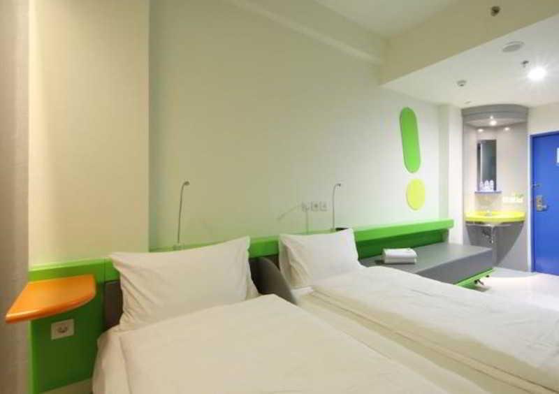 Pop! Hotel Tebet ג'קרטה מראה חיצוני תמונה